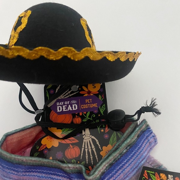 Mexican Poncho Dog Pet Costume Cinco de Mayo Day of the Dead Hat & Poncho NEW - Picture 6 of 12
